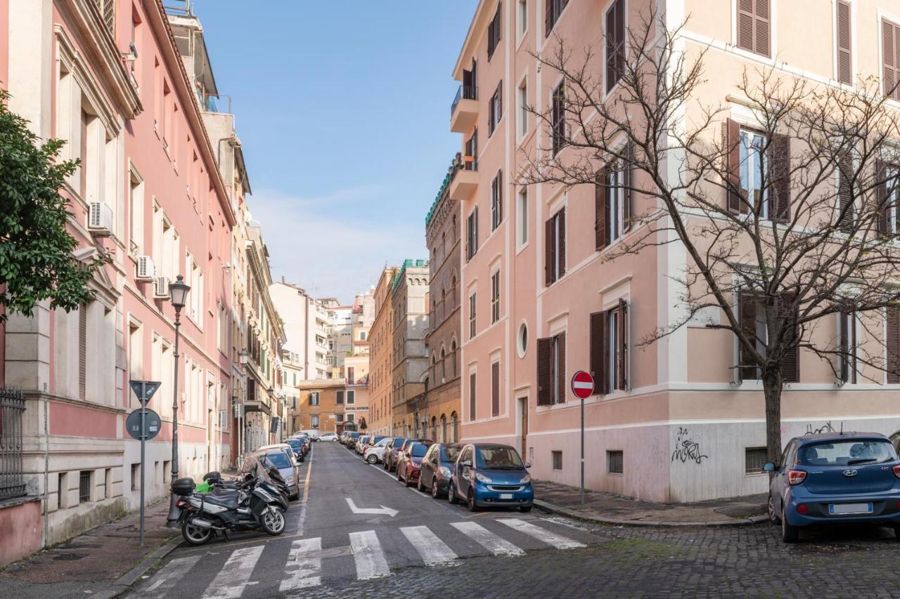 White Flat Cross Apartamento Roma